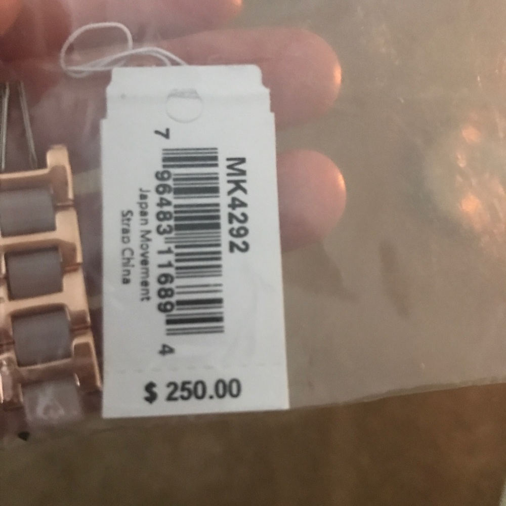 Not a right color for me